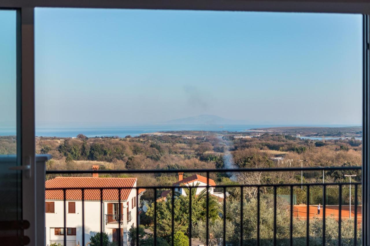 Sea View Apartment Ližnjan Esterno foto